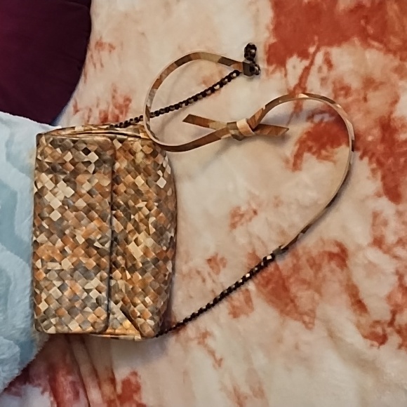 Calonge Weaved Leather Bag - Picture 1 of 16